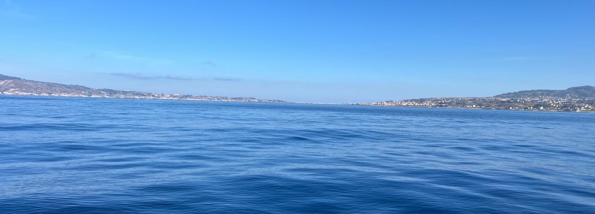 Lo Stretto di Messina, il Pontus che già c'è...